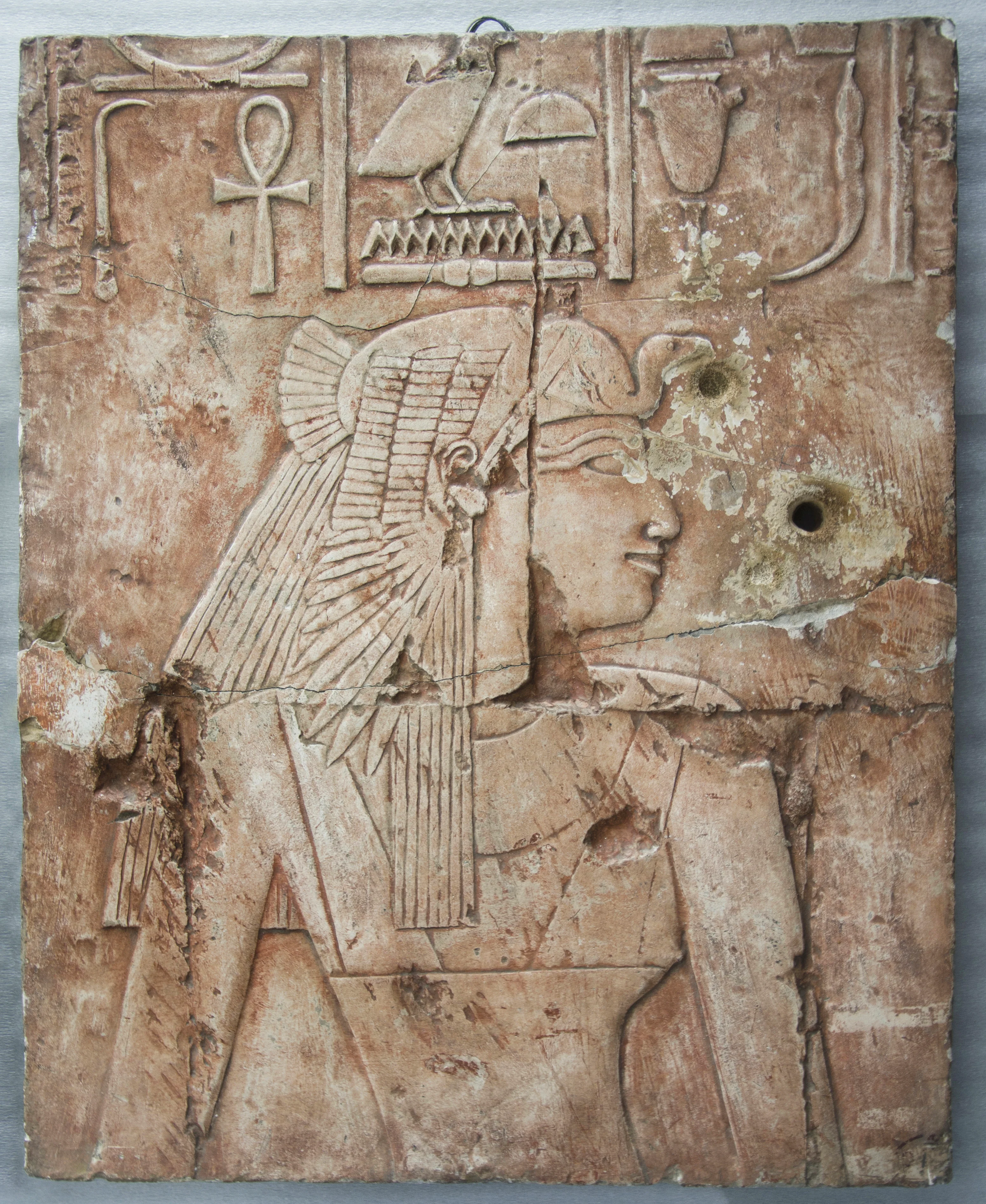 <span class="numbwork">1693</span > <span class="bullwork">•</span > Reina Ahmes (madre de Hatshepsut) - Image 2