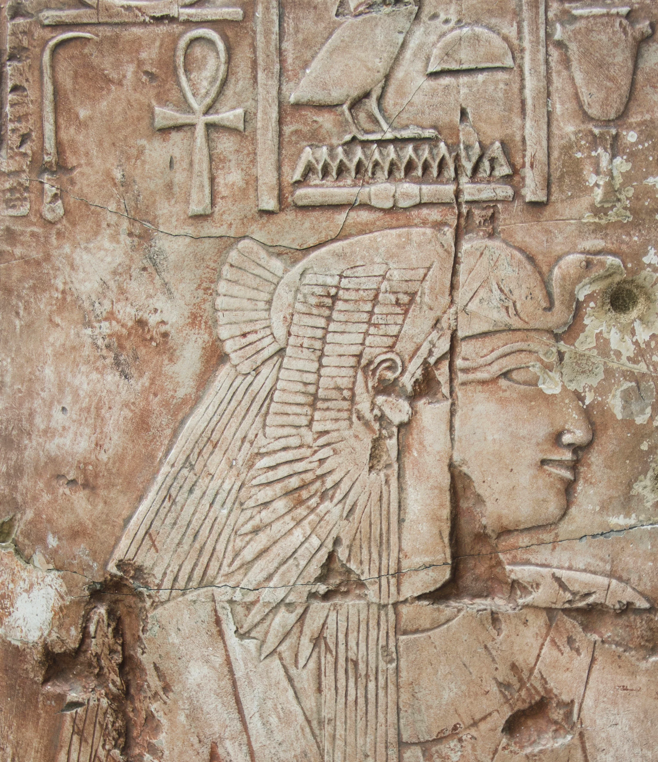 <span class="numbwork">1693</span > <span class="bullwork">•</span > Reina Ahmes (madre de Hatshepsut)