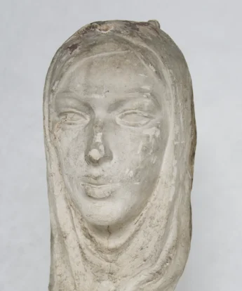 <span class="numbwork">2355</span > <span class="bullwork">•</span > Cabeza de mujer (1)