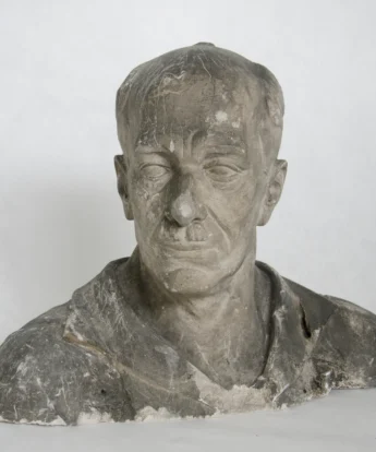 <span class="numbwork">2353</span > <span class="bullwork">•</span > Busto de hombre (1)