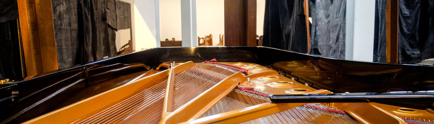 [Artículo Cambio] ‘Funeral blues’, un recital para enfrentar los horrores de la guerra