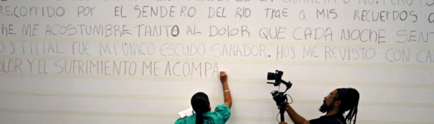 [Artículo La Prensa Latina] Colombia exhibit on sexual violence during armed conflict aiding healing process